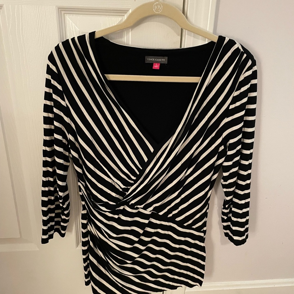 Vince Camuto striped top large